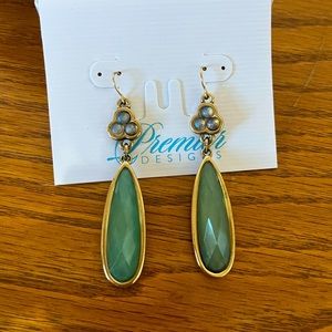 Premier Designs earrings